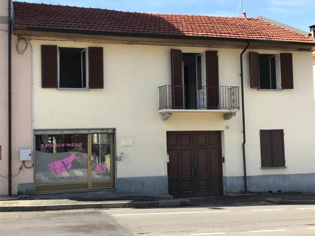 Villa Indipendente in vendita a Palera, Piemonte