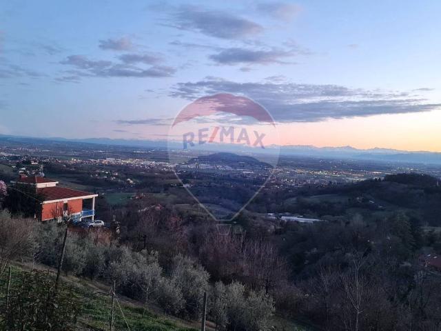 Villa Indipendente in vendita a Revigliasco, Piemonte