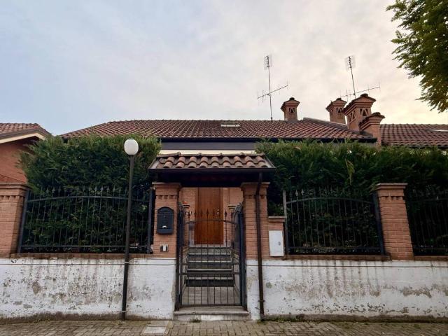 Villa Indipendente in vendita a Piemonte, Torino