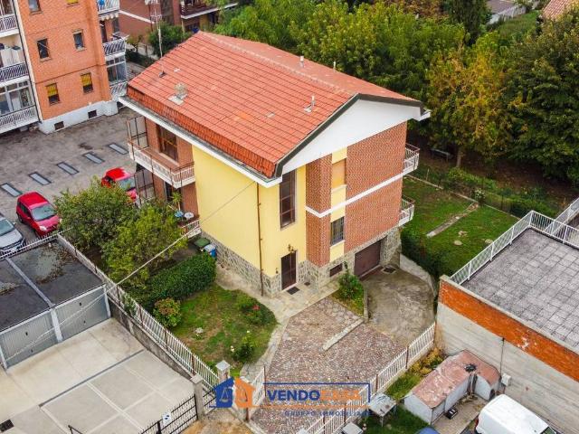 Villa Indipendente in vendita a Testona, Moncalieri