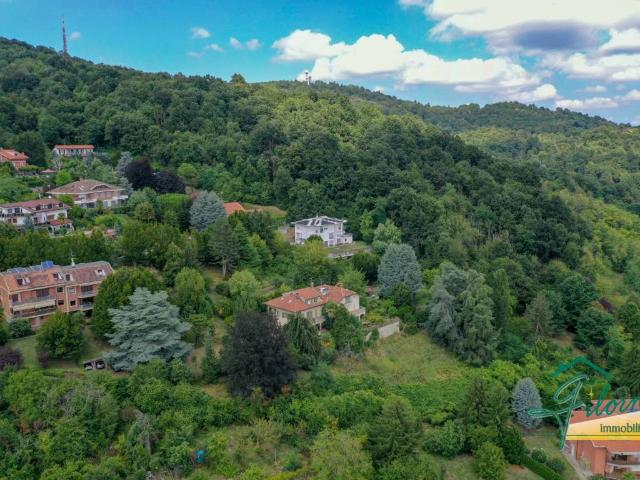 Villa Indipendente in vendita a Revigliasco, Piemonte