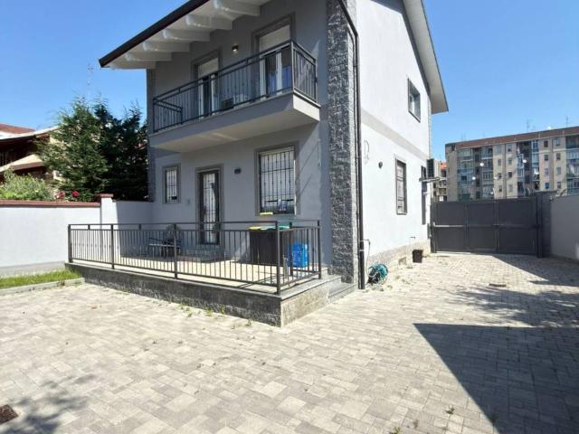 Villa Indipendente in vendita a Piemonte, Torino