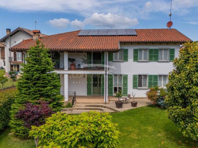 Villa Indipendente in vendita a Piemonte, Asti