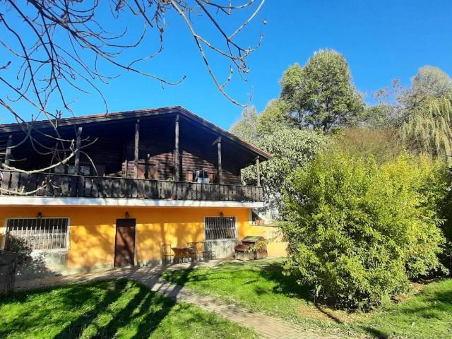 Villa Indipendente in vendita a Piemonte, Vercelli