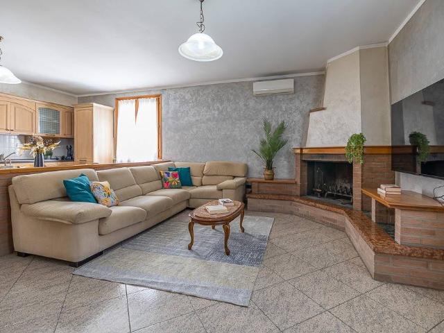 Villa Indipendente in vendita a Montespino, Mondaino