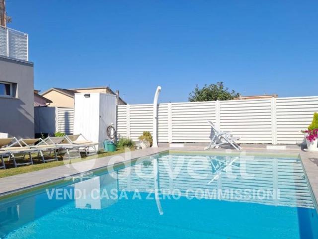Villa Indipendente in vendita a Piano Marina, Mondolfo
