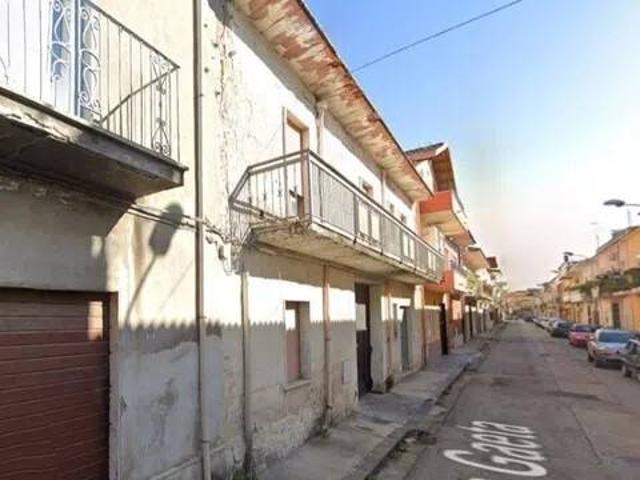 Villa Indipendente in vendita a Mondragone