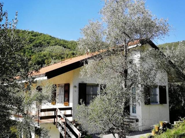 Villa Indipendente in vendita a Moneglia, Liguria