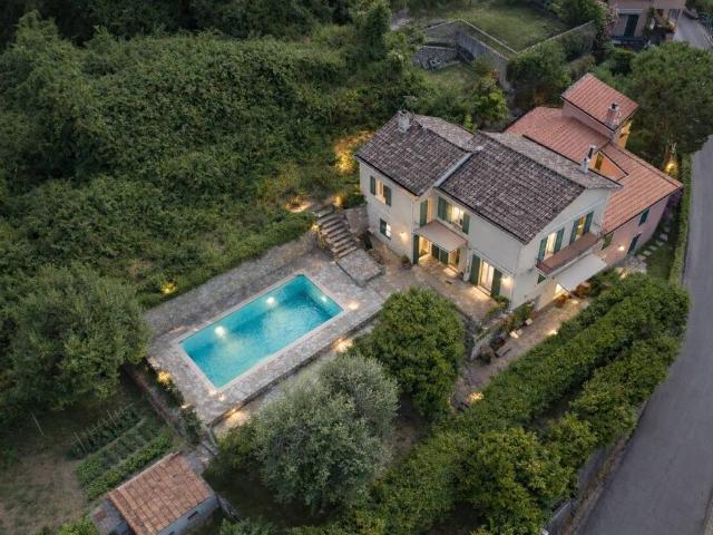 Villa Indipendente in vendita a Moneglia, Liguria