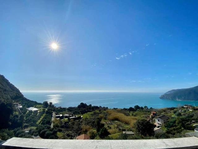Villa Indipendente in vendita a Lemeglio, Moneglia