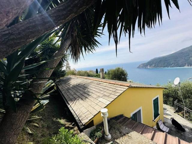 Villa Indipendente in vendita a Lemeglio, Moneglia