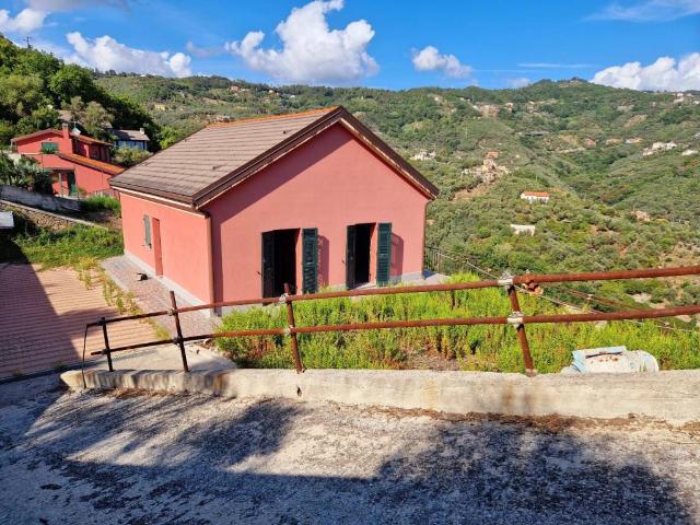 Villa Indipendente in vendita a Crova, Moneglia