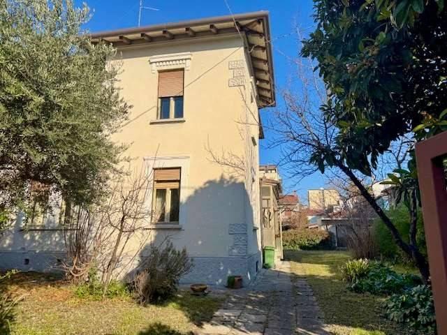 Villa Indipendente in vendita a Monfalcone, Friuli-Venezia Giulia