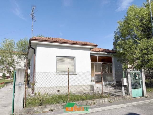 Villa Indipendente in vendita a Aris, Monfalcone