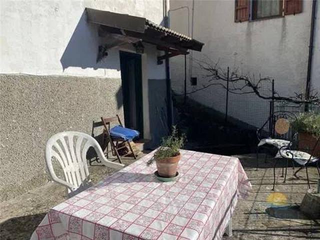 Villa Indipendente in vendita a Piemonte, Alessandria
