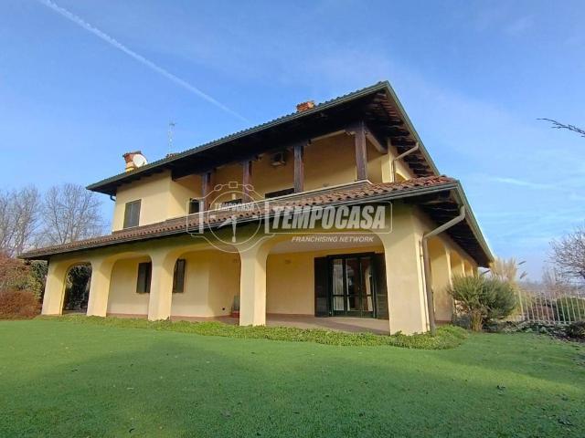 Villa Indipendente in vendita a Piemonte, Biella