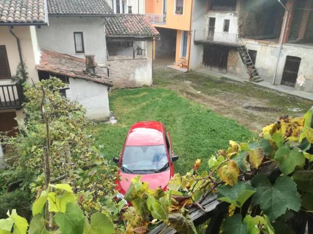 Villa Indipendente in vendita a Piemonte, Biella