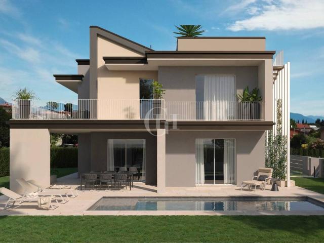 Villa Indipendente in vendita a Moniga Del Garda, Lombardia