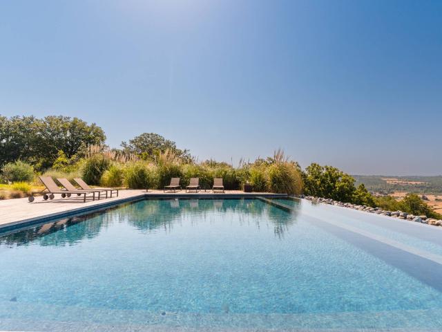 Villa Indipendente in vendita a Puglia, Bari