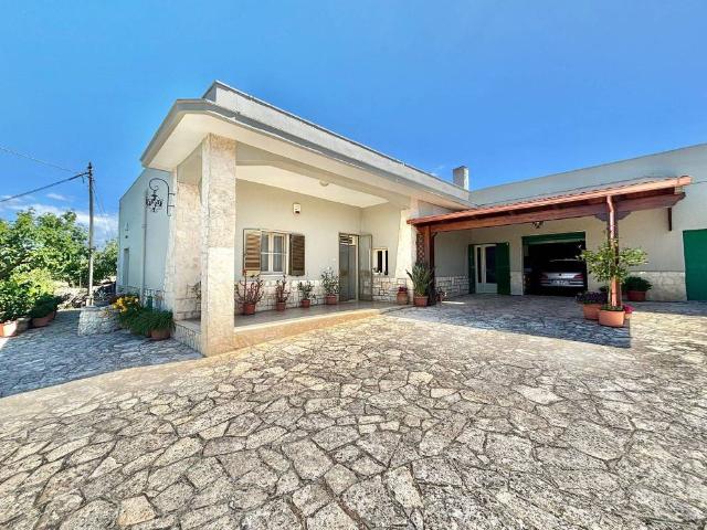 Villa Indipendente in vendita a Puglia, Bari