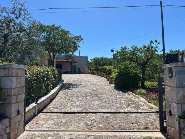 Villa Indipendente in vendita a Puglia, Bari