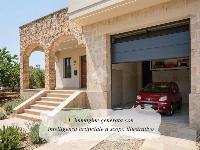 Villa Indipendente in vendita a Santa Lucia, Puglia
