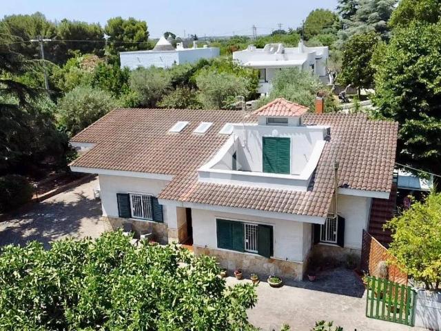 Villa Indipendente in vendita a Puglia, Bari