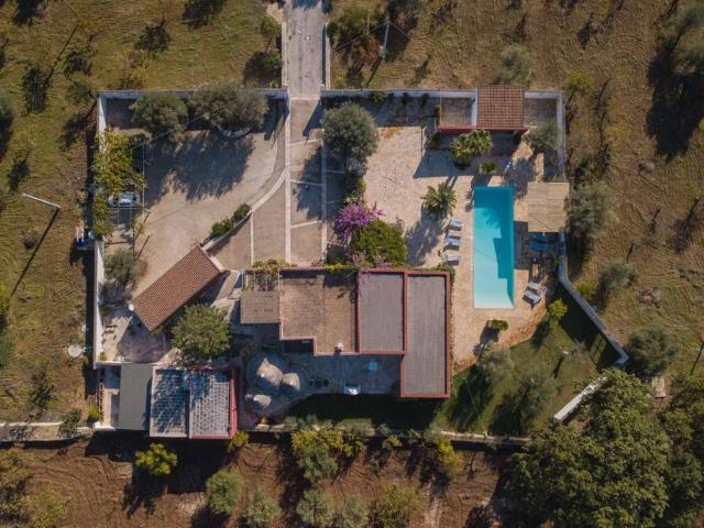 Villa Indipendente in vendita a Chiesa Nuova, Puglia