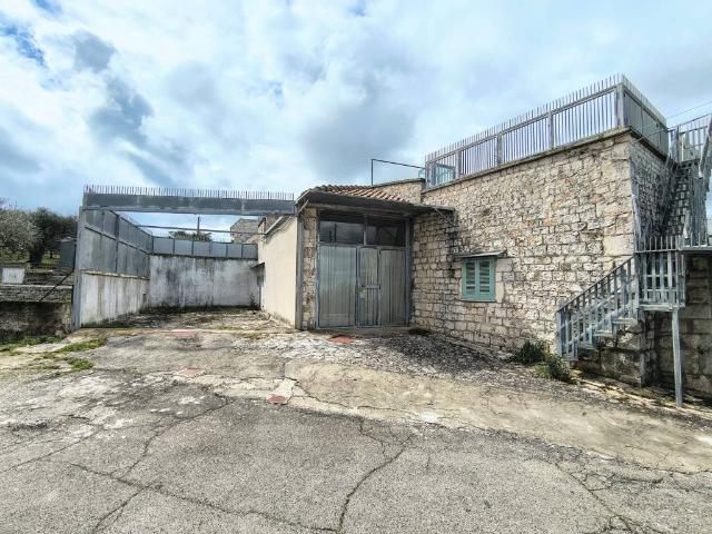 Villa Indipendente in vendita a Puglia, Bari