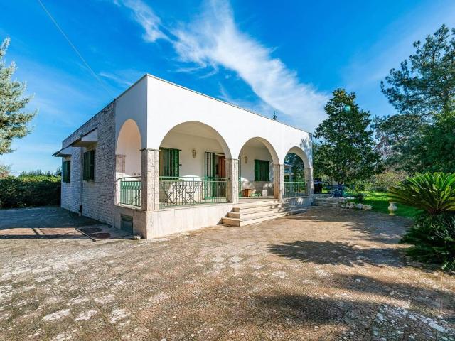 Villa Indipendente in vendita a Puglia, Bari