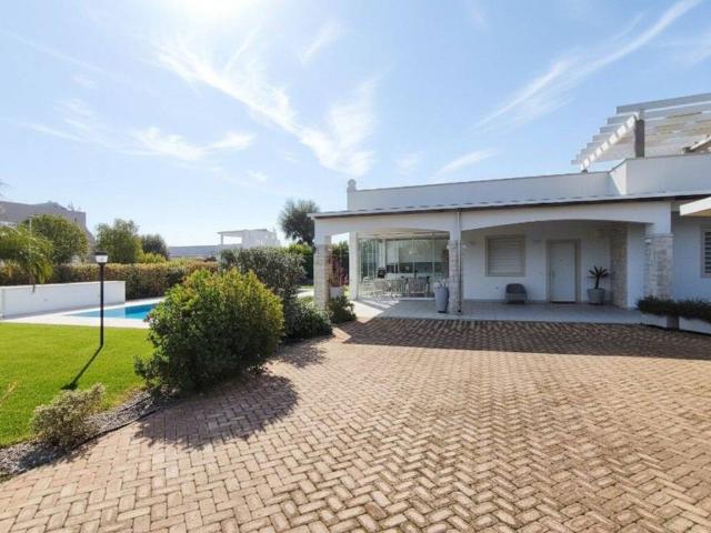 Villa Indipendente in vendita a Capitolo, Puglia
