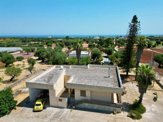 Villa Indipendente in vendita a Puglia, Bari