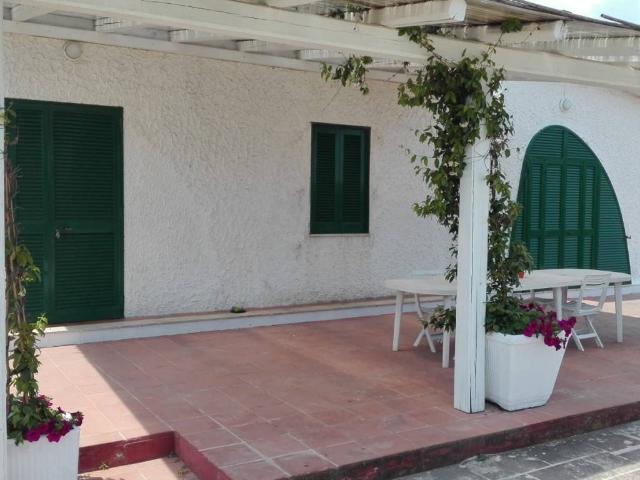 Villa Indipendente in vendita a Torre Egnazia, Puglia