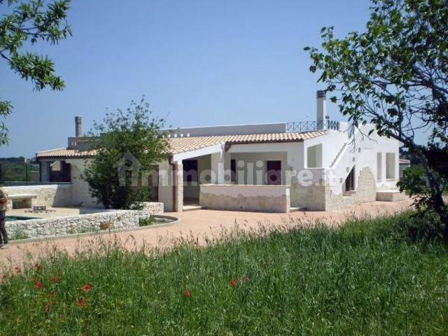 Villa Indipendente in vendita a Chiesa Nuova, Puglia