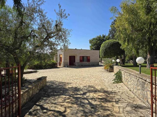 Villa Indipendente in vendita a Puglia, Bari