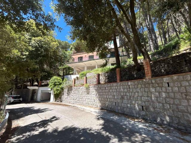 Villa Indipendente in vendita a Villaggio Montano, Monreale
