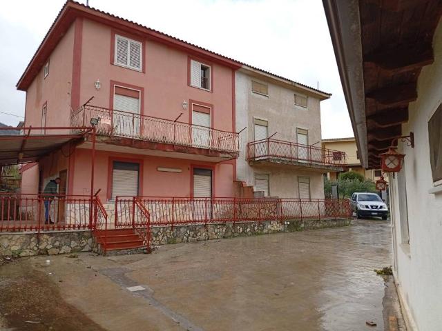 Villa Indipendente in vendita a Monreale, Sicilia