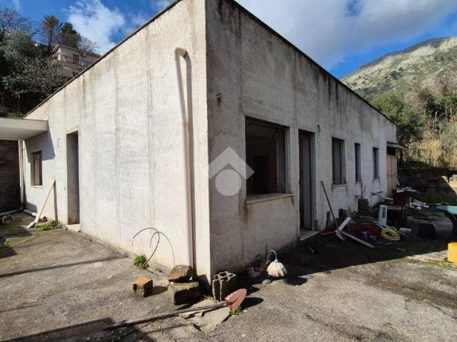 Villa Indipendente in vendita a Aquino, Monreale
