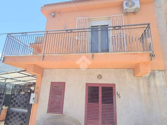 Villa Indipendente in vendita a Aquino, Monreale