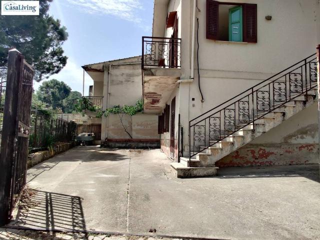Villa Indipendente in vendita a Monreale, Sicilia