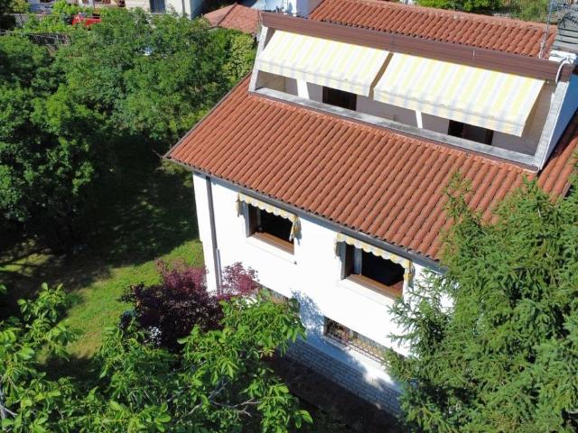 Villa Indipendente in vendita a Monrupino, Friuli-Venezia Giulia