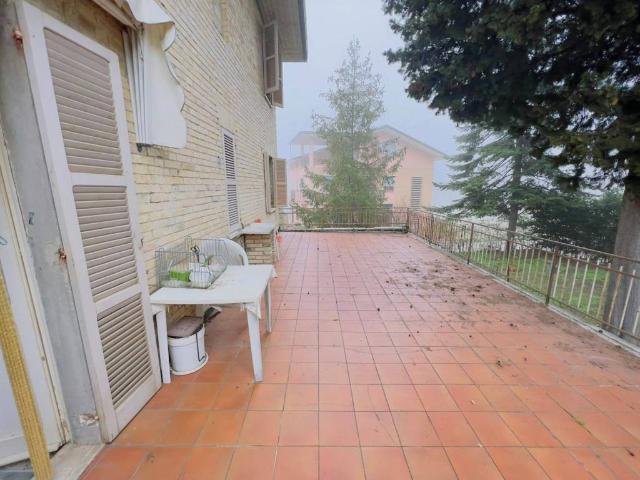 Villa Indipendente in vendita a Marche, Fermo