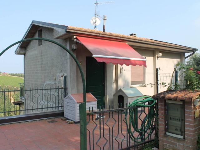 Villa Indipendente in vendita a Stella, Marche