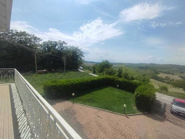 Villa Indipendente in vendita a Marche, Ancona