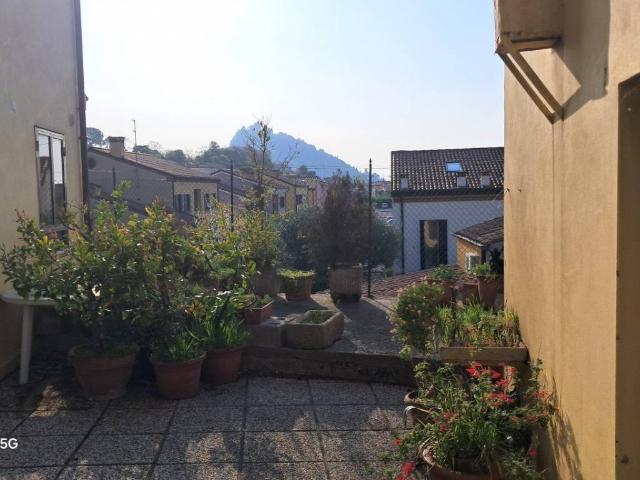 Villa Indipendente in vendita a Condominio Bellavista, Monselice