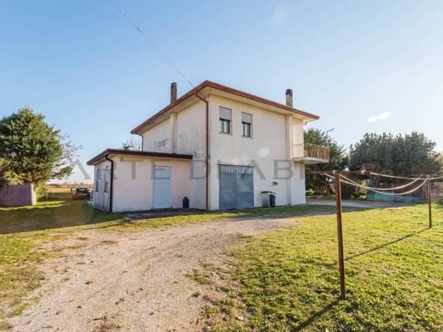 Villa Indipendente in vendita a Monticelli, Monselice