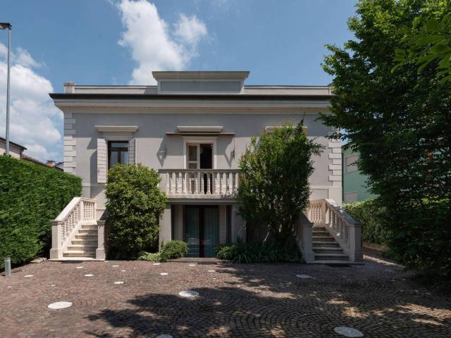 Villa Indipendente in vendita a Condominio Bellavista, Monselice