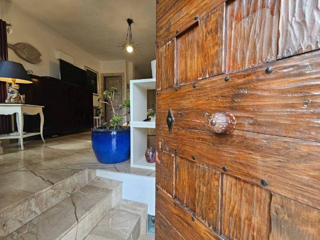 Villa Indipendente in vendita a Monserrato, Sardigna/Sardegna