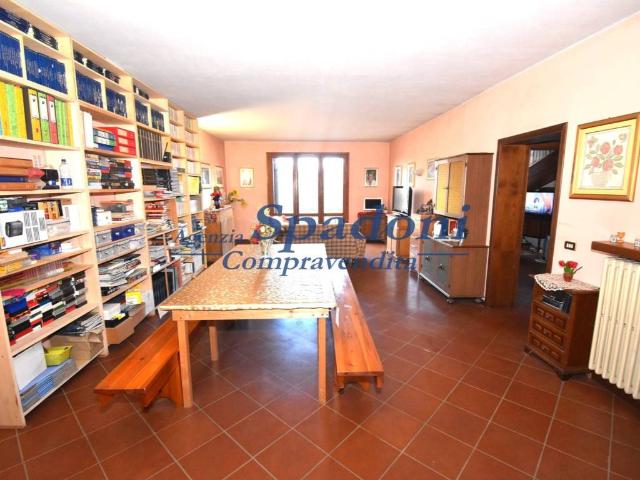 Villa Indipendente in vendita a Montevettolini, Pistoia