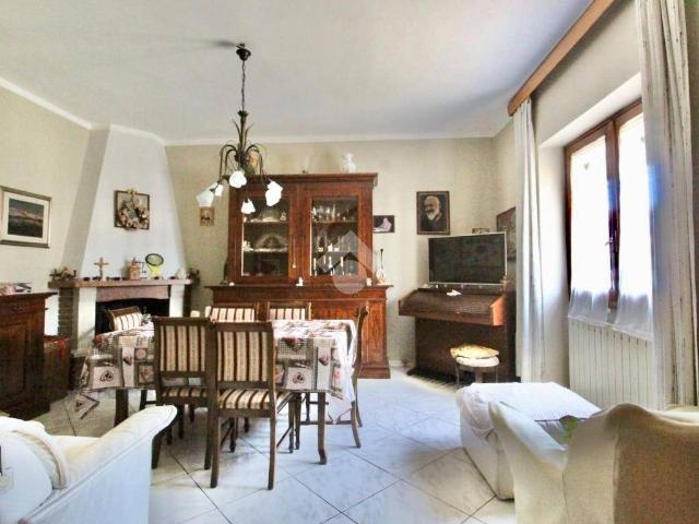 Villa Indipendente in vendita a Montevettolini, Toscana